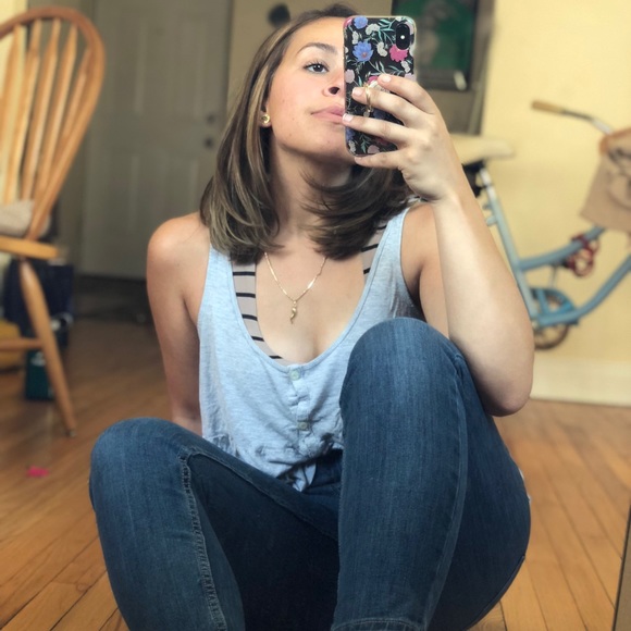 Meet your Posher, Adrienne - Picture 1 of 1